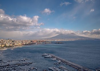 Napoli tra leggende e detti popolari