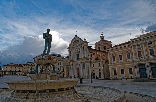 Piazza Duomo l'Aquila